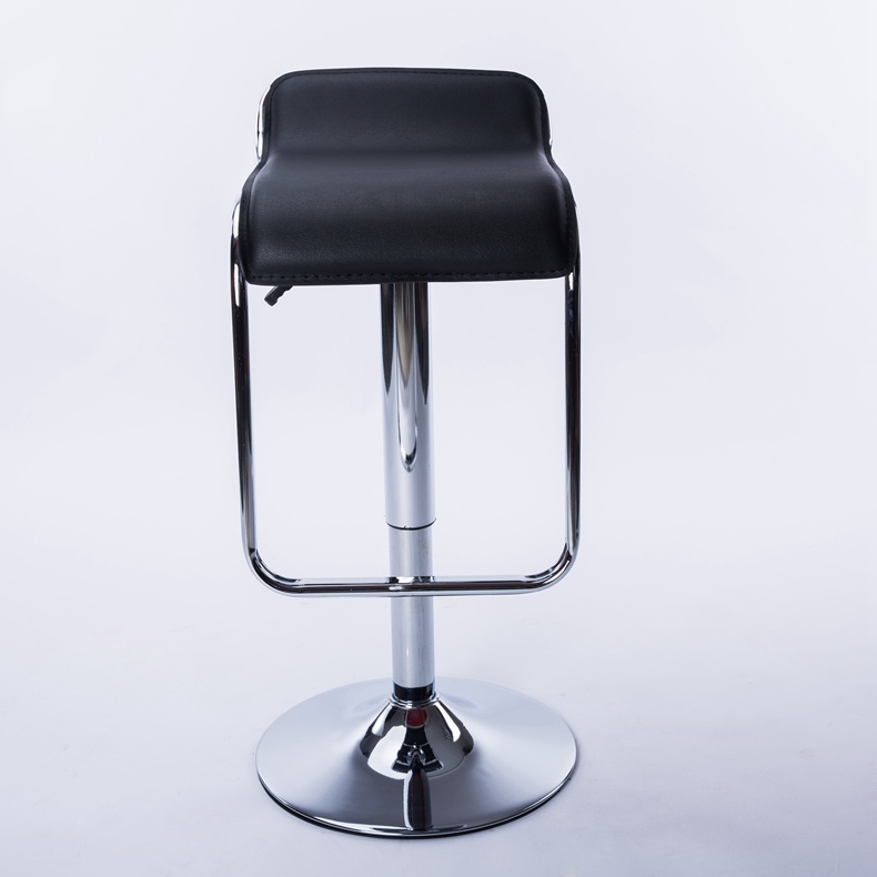 Simple raised high bar chair