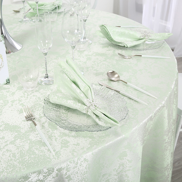 Pale green snowflake jacquard tablecloth